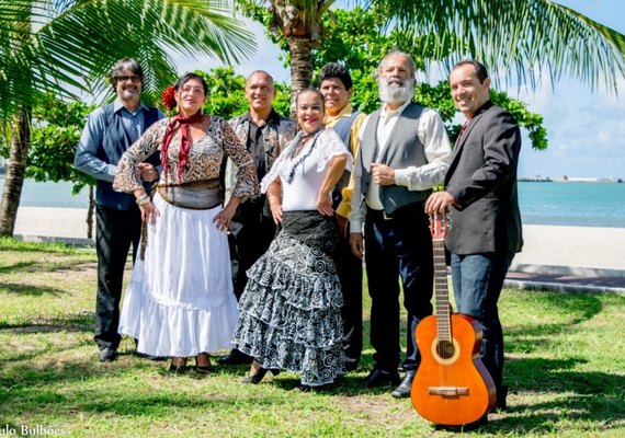 Stúdio Bella Danza apresenta Alegrias Flamencas no Teatro Deodoro hoje