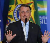 MPF propõe ação de improbidade contra Jair Bolsonaro e Wal do Açaí