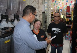 Prefeitura orienta empresários sobre Mesa Cheia e Bolsa Auxílio Permanência