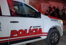 Homem é preso ao ser flagrado manipulando drogas em Rio Largo