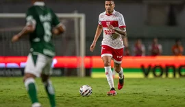CRB terá desfalque de Henri e disputa aberta na defesa contra Náutico