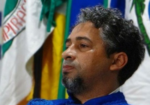 Ex-reitor da Uneal denuncia agressão do dentro de campus