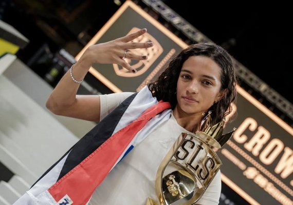 Rayssa Leal brilha em São Paulo e conquista o tetracampeonato mundial