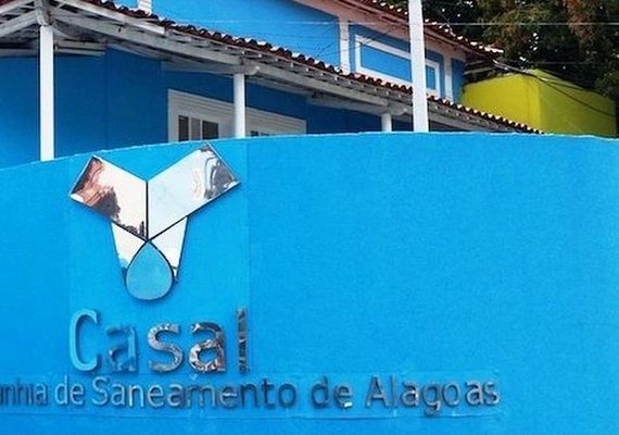 Rompimento de adutora pode comprometer abastecimento de água em bairros de Maceió