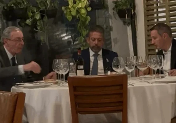 Renan Calheiros critica jantar discreto entre Cunha, Lira e Derrite