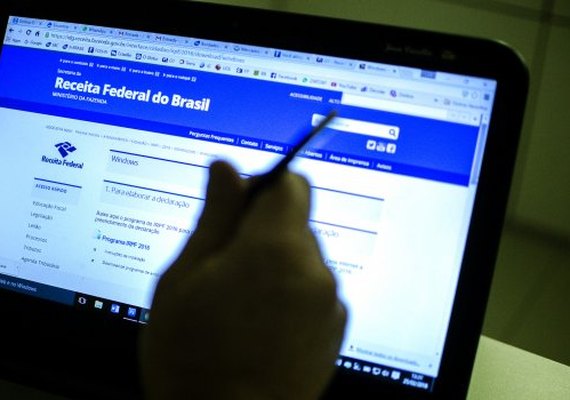 Cerca de 6 milhões ainda não declararam IR; prazo termina amanhã (30)