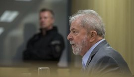 Lula pede suspensão de processo ao STF