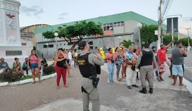 Manifestantes liberam entrada do Porto após protesto contra Prefeitura de Maceió