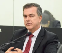 Ronaldo Medeiros critica propostas de Flávio para mudar aposentadorias