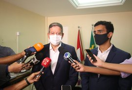 Arthur Lira discute projetos para Maceió com JHC