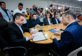 Ministro dos Transportes e governador de AL assinam ordens de serviço para duplicação da BR-101