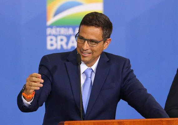 Presidente do BC se diz surpreso com a alta da inflação