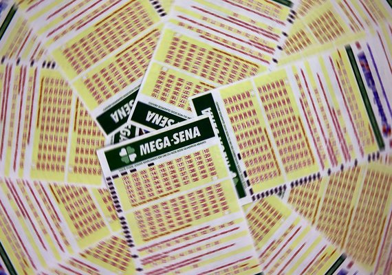 Ninguém acerta Mega-Sena e prêmio vai para R$ 25 milhões