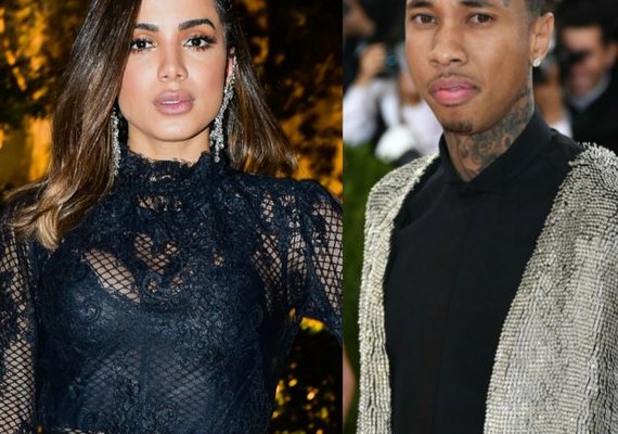 Anitta e Tyga distribuem dólares em boate de strip nos EUA