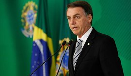 Cirurgia de Bolsonaro é adiada para 2019