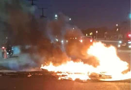 Moradores protestam por falta de água em cinco bairros na Santa Amélia