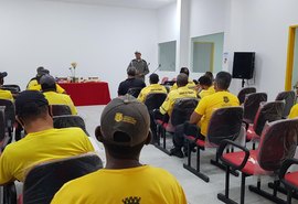 SMTT realiza ações educativas e capacita agentes de trânsito em Marechal Deodoro