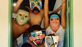 Cambindas Berto da Quiquina e Bobo Gaiato se apresentam no Theatro Homerinho