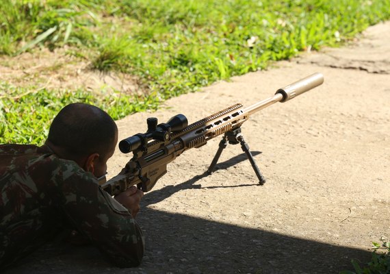 Ações policiais impulsionam violência armada, aponta relatório