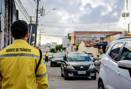 Prefeitura reforça sinalização na Rua Íris Alagoense