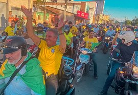 Collor encerra campanha com mega motocarreata pelas ruas de Arapiraca