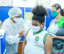Covid-19: Prefeitura realiza maratona de vacinação para imunizar alunos da rede municipal