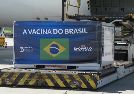 São Paulo recebe mais 2 milhões de doses da CoronaVac