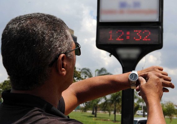 Horário de verão tem início em 10 estados e no Distrito Federal