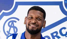 CSA confirma contratação do zagueiro Mikael para disputa da Série D