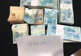 PF apreende mais de R$ 100 mil com parlamentar em hotel de AL