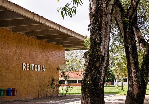 Governo impõe novas regras para eleições de reitores