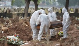 Brasil bate novo recorde e tem quase 2 mil mortes pela covid-19 em 24 horas