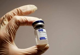 Farmacêuticas da Janssem e Sputnik V recebem certificado de boas práticas