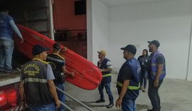 Operação Praia Limpa apreende equipamentos deixados na orla marítima de Maceió