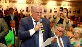 Fernando Tourinho assume TJAL e defende harmonia entre poderes