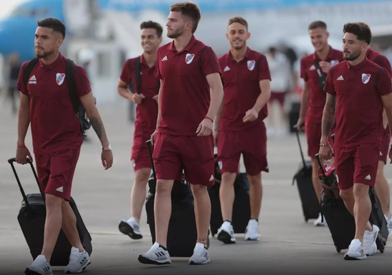 River Plate chega a Lima para a disputa contra o Flamengo