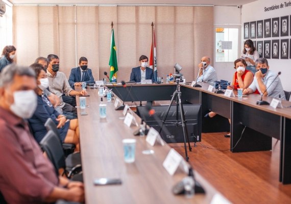 Sedetur e empresários discutem projeto de reforma do Aeroporto Internacional Zumbi dos Palmares