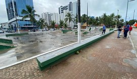 Ação da prefeitura renova estruturas de passeio e lazer da orla marítima de Maceió