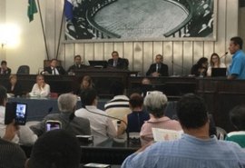 Oposição dominam a mais importante comissão da ALE