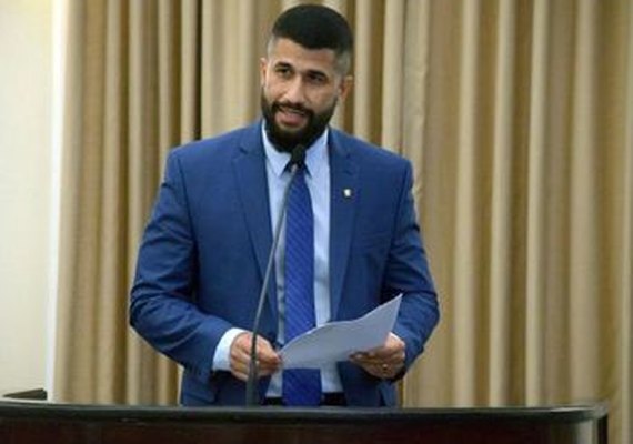 Vereador denuncia esquema de corrupção na gestão de Rui