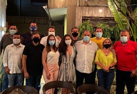 Olívia Tenório retira candidatura à presidência da Câmara