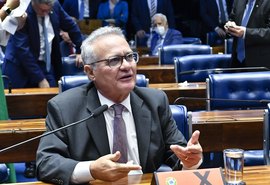 Renan diz que Lira age de má-fé, ao litigar eleição indireta na ALE