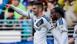 Cruzeiro negocia contratação de Gabriel Pec, destaque no LA Galaxy