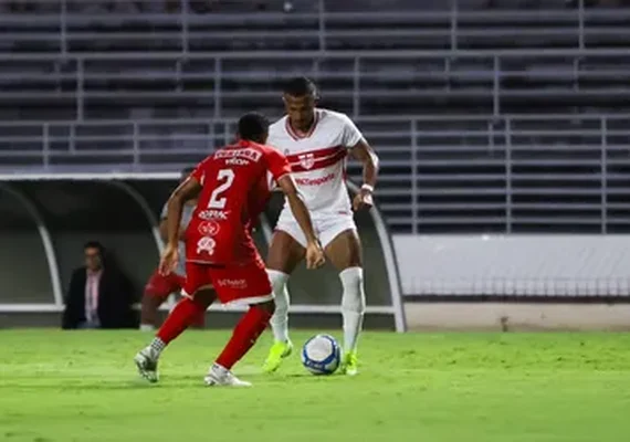 CRB vacila, leva virada, mas busca empate no fim contra o Penedense