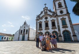 jornalistas visitam Marechal Deodoro para divulgação da cidade como destino turístico