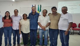 Cooperativas da Unicafes-AL participam de visita com governador em exercício