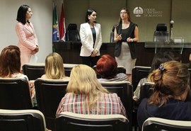 TJAL discute ações para o Agosto Lilás em parceria com órgãos do Estado