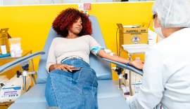 Hemoal faz coleta de sangue na Escola de Enfermagem Santa Juliana, nesta terça (14)