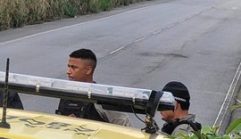 Policiais agridem motorista de ônibus escolar que levava estudantes para Maceió