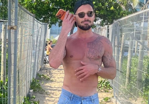 Ricky Martin retorna ao Rio e mergulha no Carnaval carioca